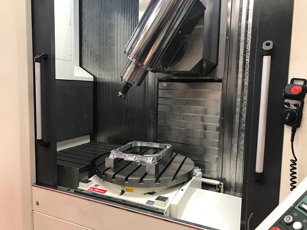 Subcontractor takes off with five-axis VMC