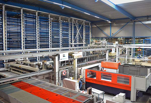 Automated storage supports laser facility