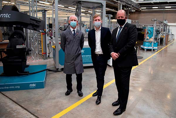 Business Minister in MTC visit