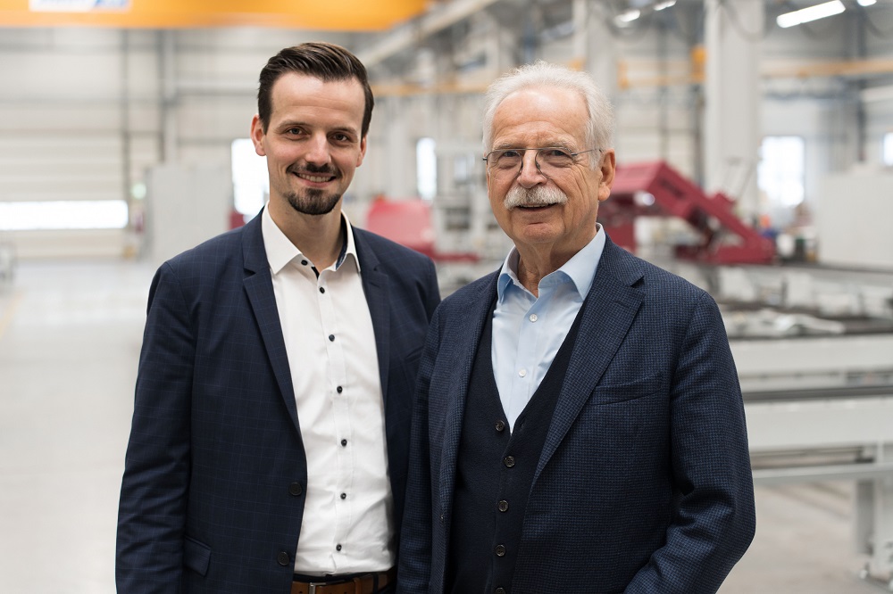 Family succession at Behringer
