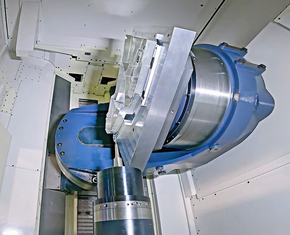 Five-axis HMC has novel chip-breaking function