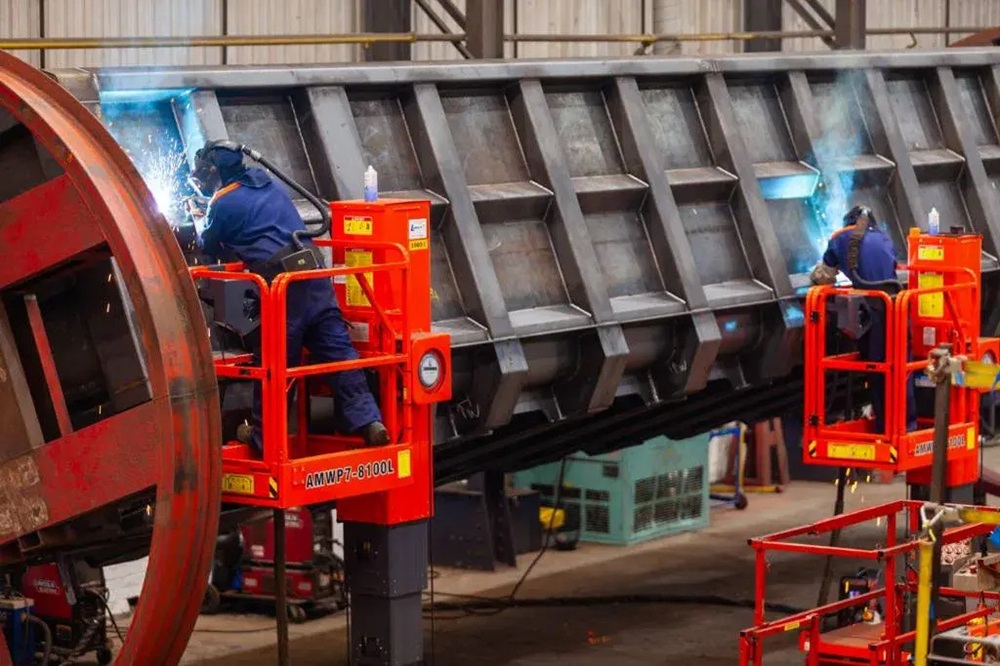 WH Davis to expand workforce by 25%