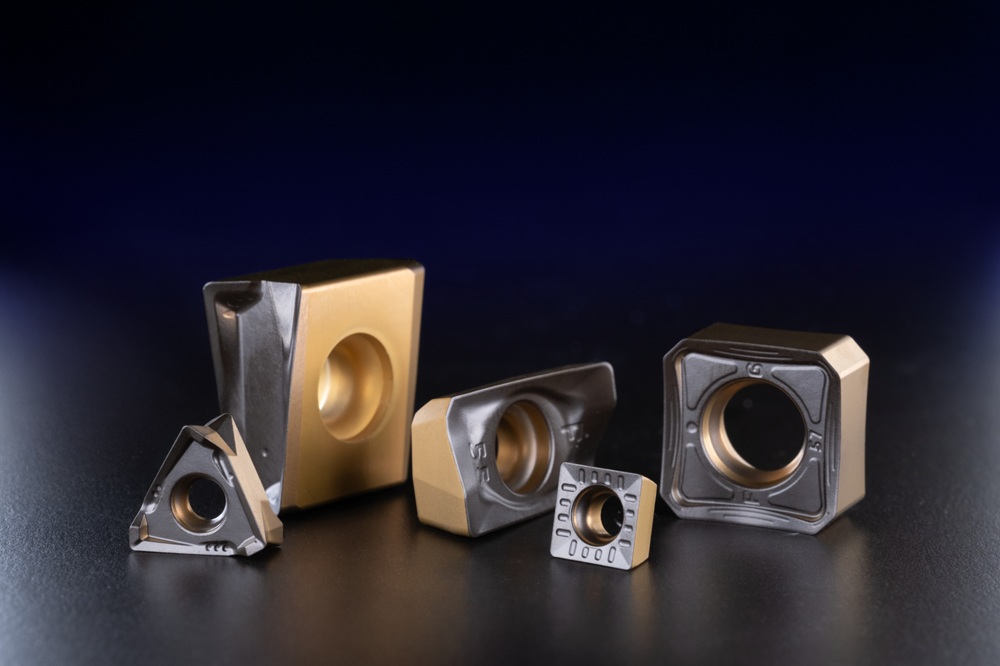 IMPROVING LAYER BY LAYER: TOOL MATERIAL OPTIMISATION ATWALTER