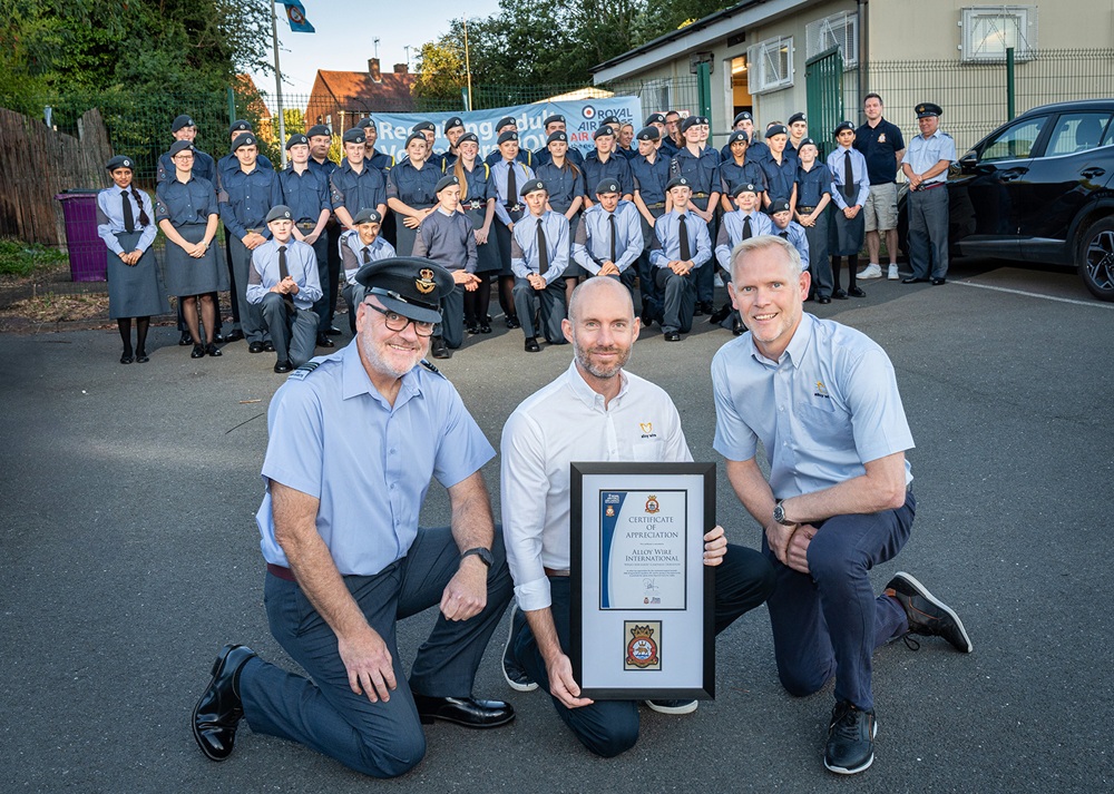 £5000 AWI grant for Black Country Air Cadets